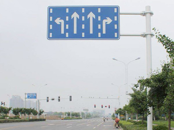 交通標(biāo)志桿 HZ-JTBZG-002